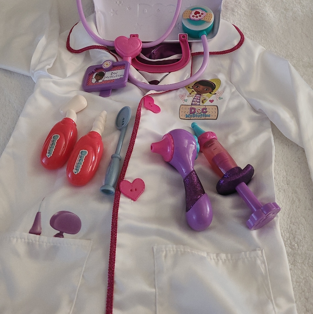 Disney Dr. Mcstuffins costume and Dr. Bag tool whit talkative stethoscope